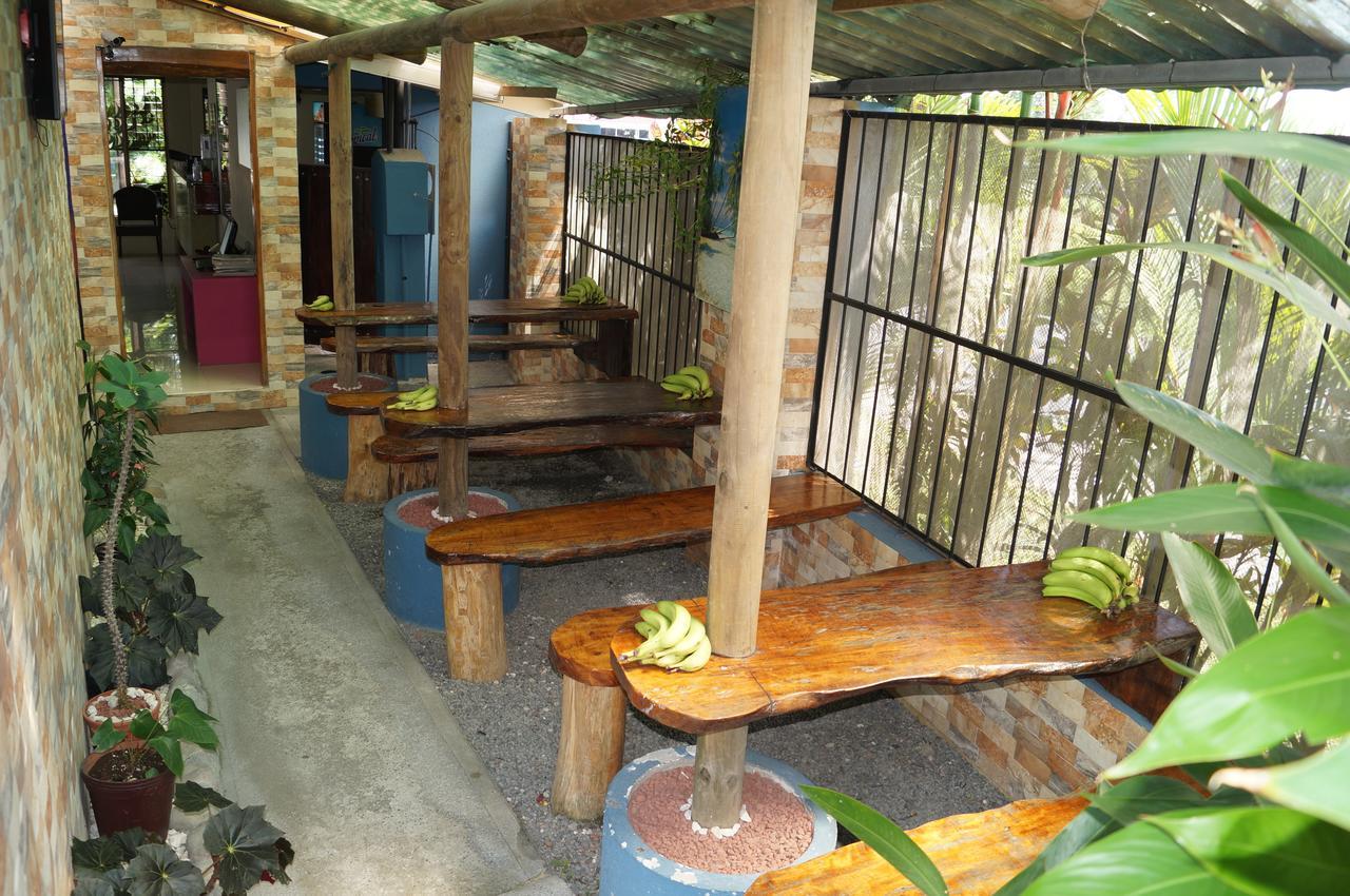 Y Cabinas Del Tropico * Guapiles